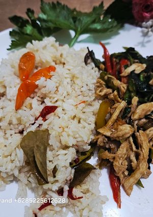Foto resep 168》Nasi Liwet & Ayam Suwir