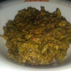A picture of Qeema Kachnaar.