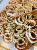 Rollitos de jamón y queso