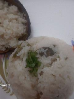 தேங்காய் பால் சாதம் (Thenkaai paal satham recipe in tamil) செய்முறை முக்கிய புகைப்படம்