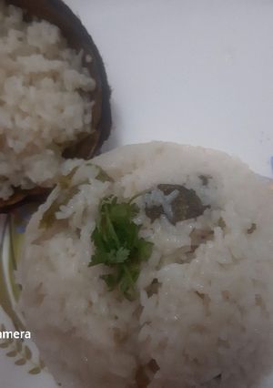 தேங்காய் பால் சாதம் (Thenkaai paal satham recipe in tamil) செய்முறை முக்கிய புகைப்படம்