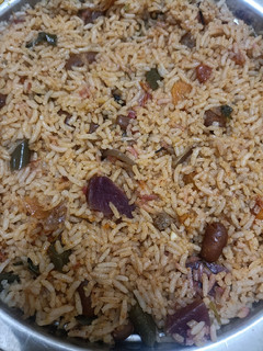 வெஜிடபிள் பிரியாணி(vegetable biryani recipe in tamil) செய்முறை முக்கிய புகைப்படம்