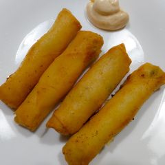 Mashed potato spring rolls A picture of Mashed potato spring rolls.