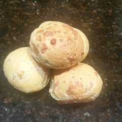 A picture of Chipas de Ricota.