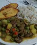 Goulash de Carne (Pollo)