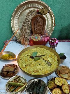 তিন রকম ডাল সহযোগে ভোগের খিচুড়ি (bhoger khichuri recipe in Bengali) রেসিপির প্রধান ছবি