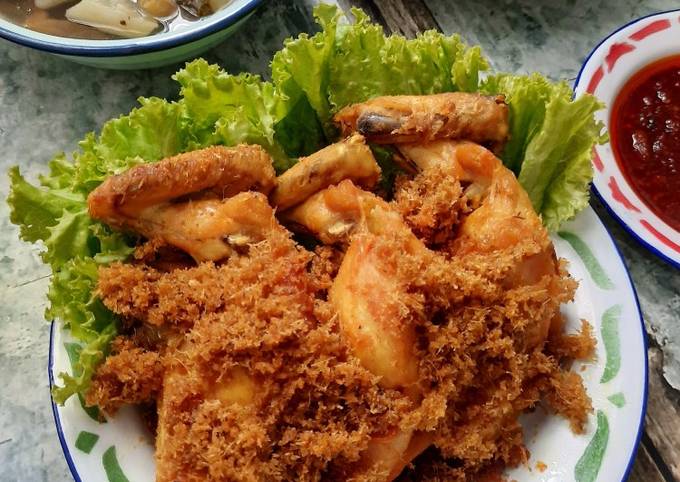 Ayam Goreng Serundeng