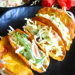 A picture of Tacos (cornmeal).