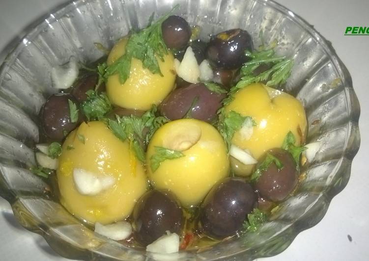 Meslalla (ensalada de aceitunas de Libia)