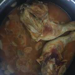 Una foto de Jamoncitos de Pollo con Champiñones
