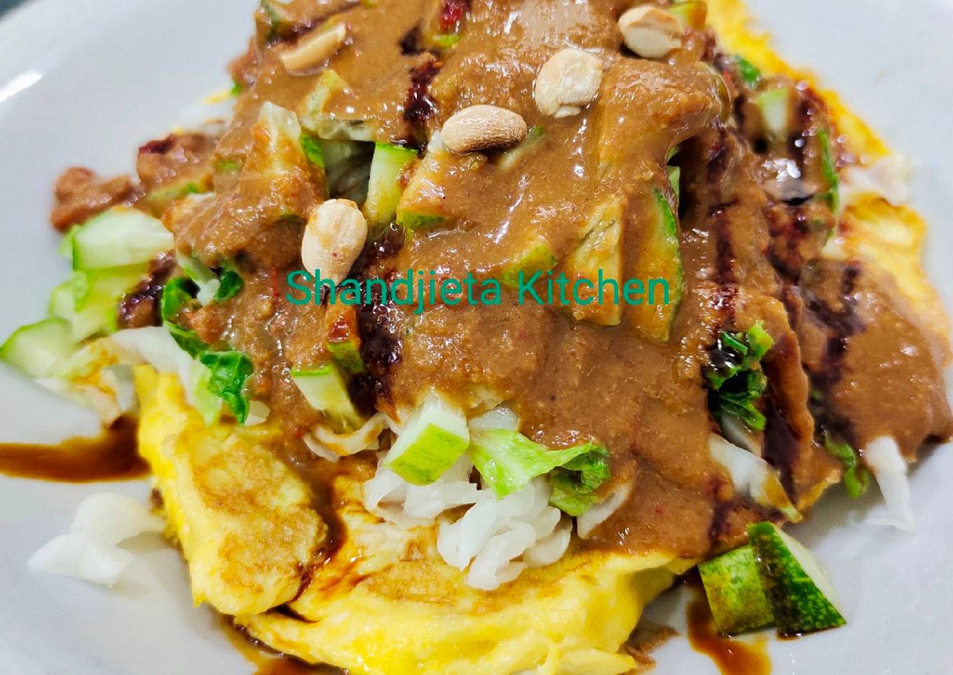 Tahu Telor Bumbu Kacang Petis