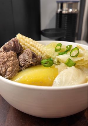 A picture of Filipino Bulalo 🇵🇭.
