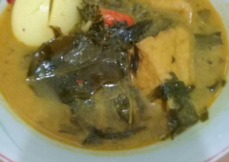 Resep Gule Daun Singkong campur Tahu dan Telor ala Rumahan, Enak