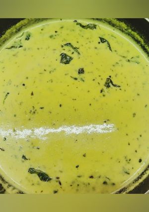 राजस्थानी कढ़ी(Rajsthani kadhi recipe in Hindi) रेसिपी मुख्य फोटो