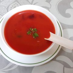A picture of Basil Beetroot Soup.