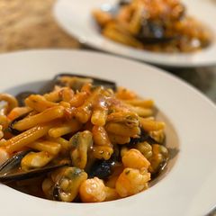 Seafood pasta A picture of Seafood pasta.