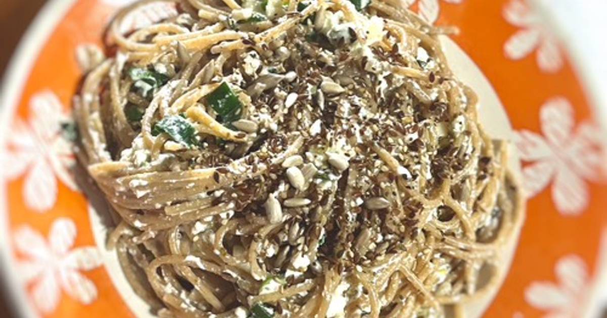 Spaghetti integral al pesto Receta de cristinarecetas- Cookpad