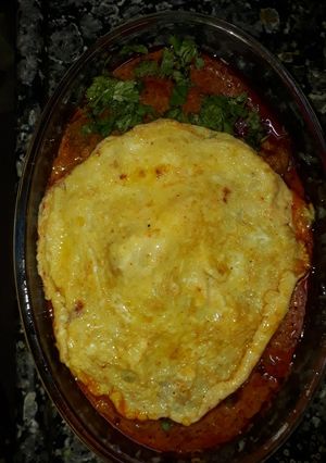 A picture of Chicken patiyala.