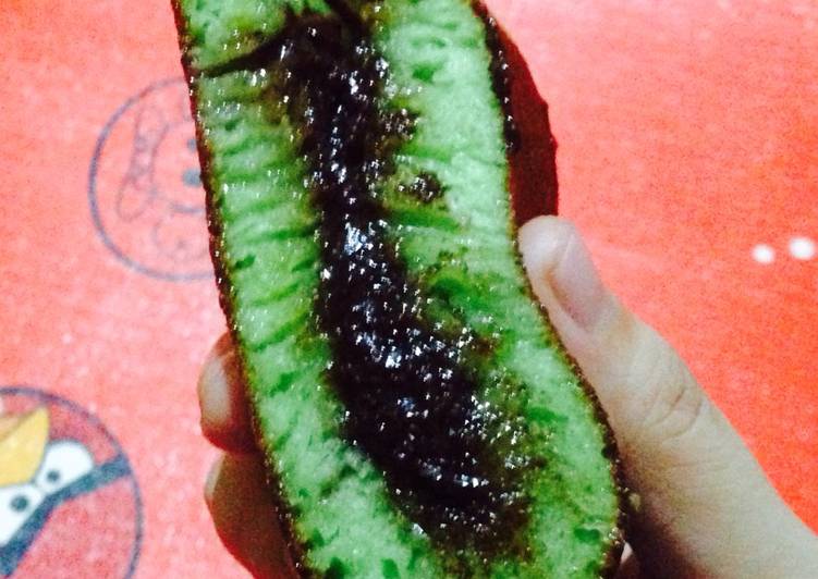 Martabak manis 3 rasa 🔜 red velvet, pandan, taro 😊😊