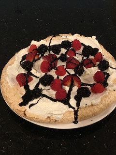 A picture of Fresh Berrie Pavlova.