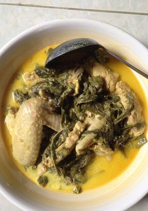 Foto resep Gulai daun ubi ayam n tempe