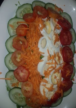 A picture of Salad.