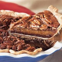 A picture of Chocolate Pecan Pie.