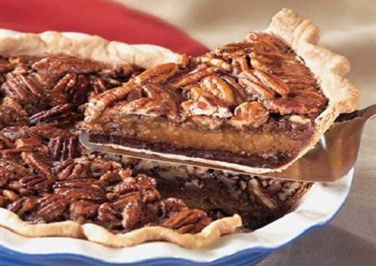 Recipe of Speedy Chocolate Pecan Pie