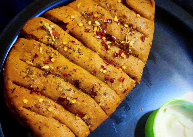 Recipe of Ultimate Dominos Style Stuffed Garlic Bread Without Yeast