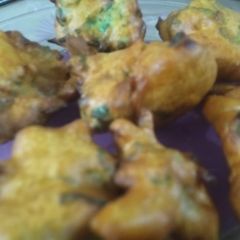 A picture of Veggie pakora.