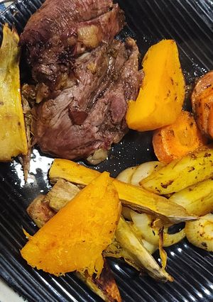 Una foto de Tapa de nalga al horno con verduras