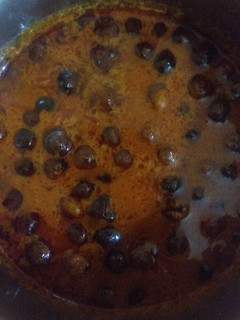 ஈஸியான வத்தல் குழம்பு (vathal kulambu Recipe in Tamil) செய்முறை முக்கிய புகைப்படம்