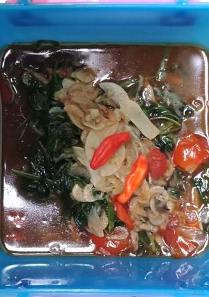 Foto resep Oseng - oseng kangkung saori