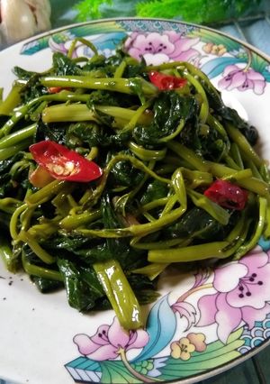 Foto resep 45. Tumis Kangkung Sederhana