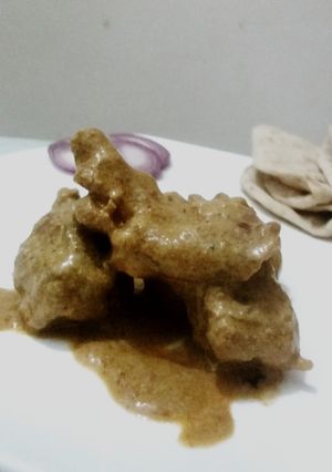 A picture of Sahi chicken in smoky flavour.