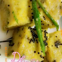 A picture of Dhokla.