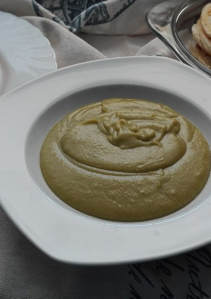 Una foto de Crema de arvejas