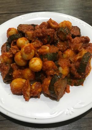Foto resep Sambal goreng cumi, terong, telur puyuh