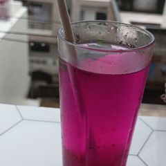 A picture of Dragon mojito.