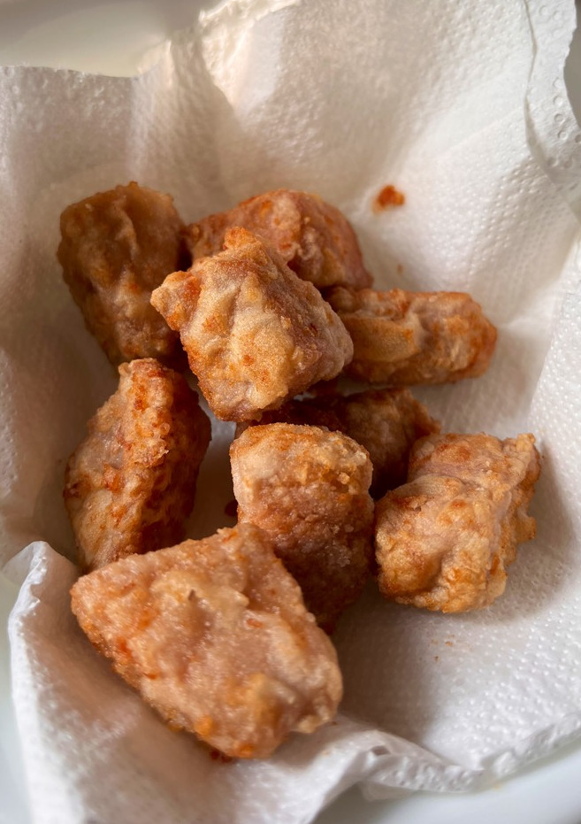 Una foto de Chicharrón de atún