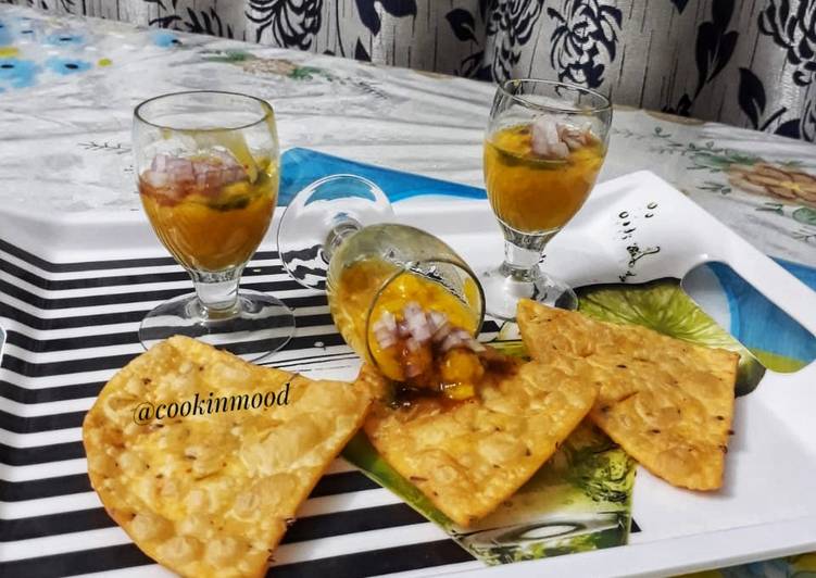 Steps to Prepare Perfect Dal Pakwan Shots Dal Pakwan Cooking Basics for Beginners