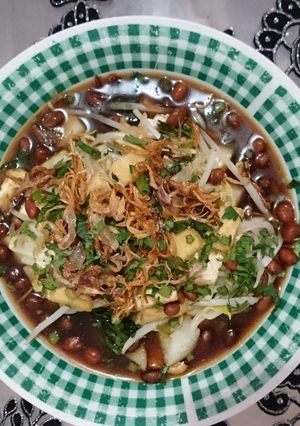 Foto resep Kupat Tahu Pedas Manis Gurih No Ribet