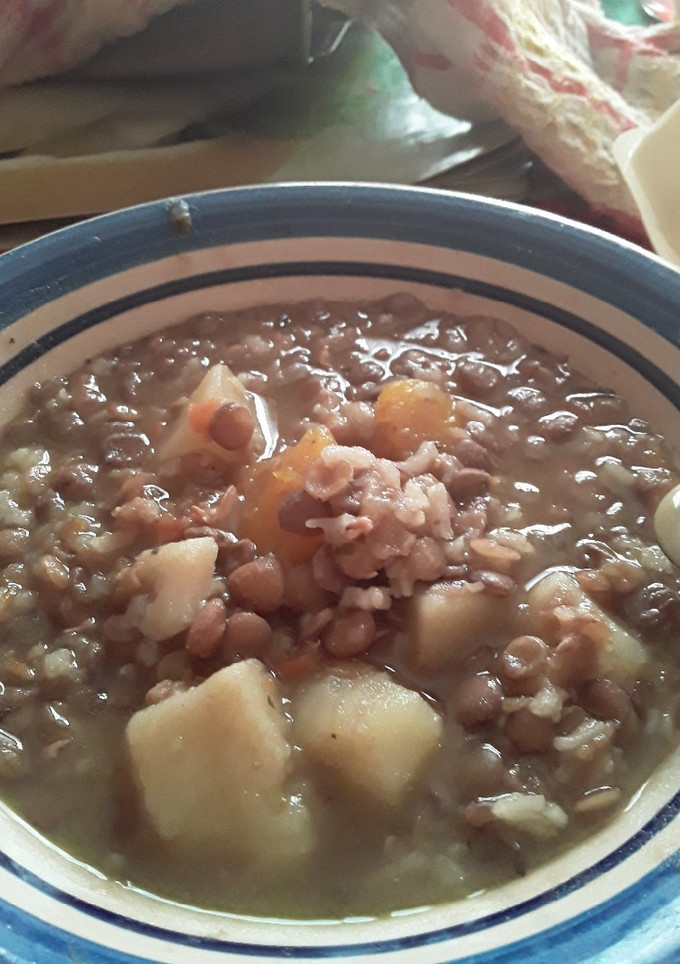 Una foto de Lentejas con arroz