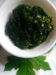 করলা পাতার ভরতা(Korola pater bharta recipe in Bengali) রেসিপির প্রধান ছবি