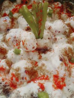 मखाने का रायता (Makhaane ke raita recipe in hindi) रेसिपी मुख्य फोटो