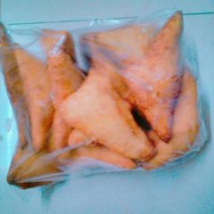 A picture of Mandazi.