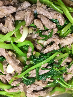 沙茶牛肉炒空心菜 的食譜成品照片