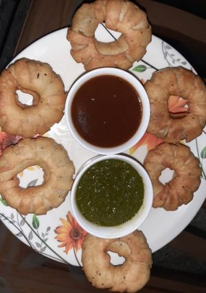 A picture of Ring samosa.