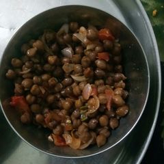 A picture of Chana masala.