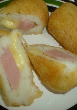 Una foto de Croquetas de papas y arroz!